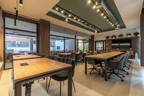 Student Only Plaza Castilla