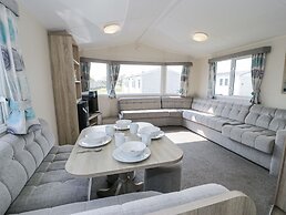 Manor House Gold 2 Bedroom