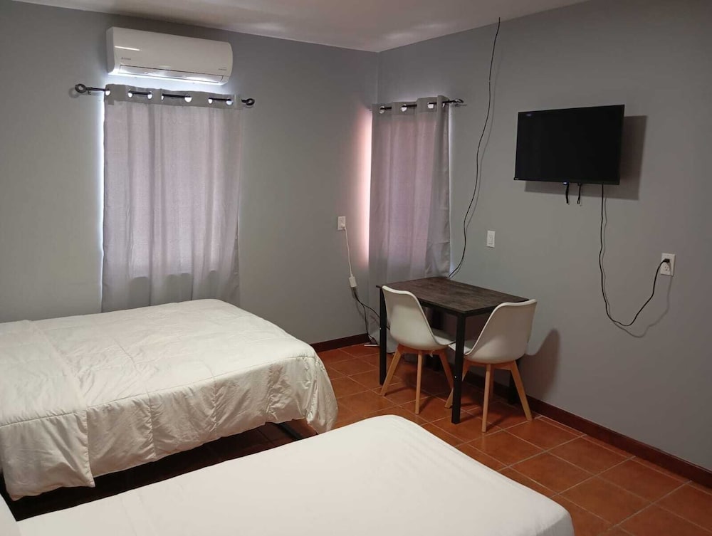 Hill Garden Boutique Resort.
