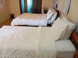 Hill Garden Boutique Resort.