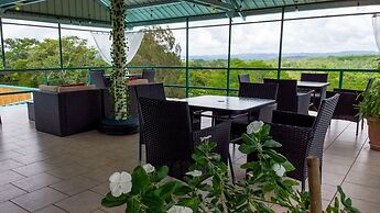 Hill Garden Boutique Resort.