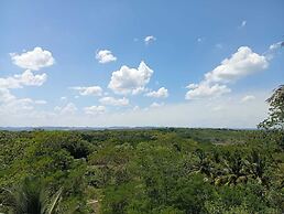 Hill Garden Boutique Resort.