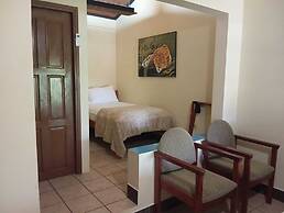 Hill Garden Boutique Resort.