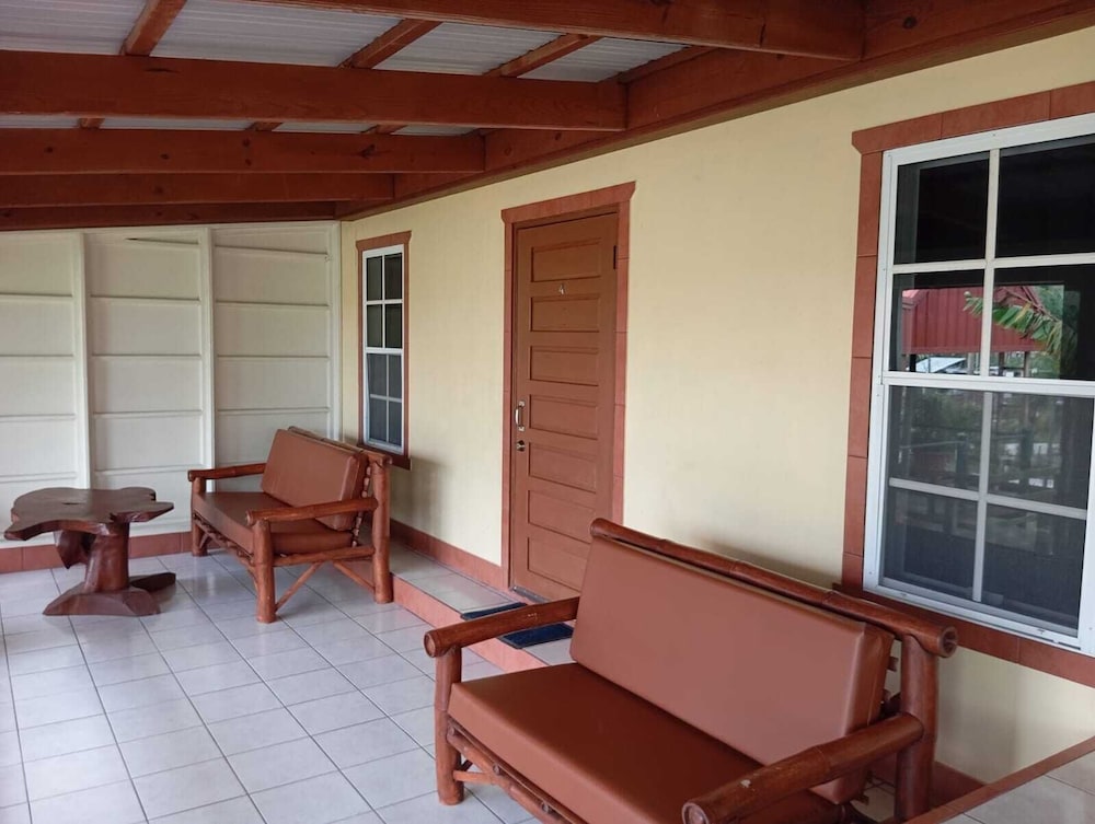 Hill Garden Boutique Resort.