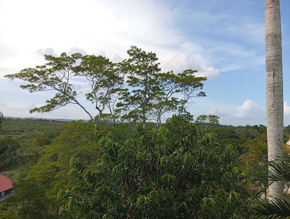 Hill Garden Boutique Resort.