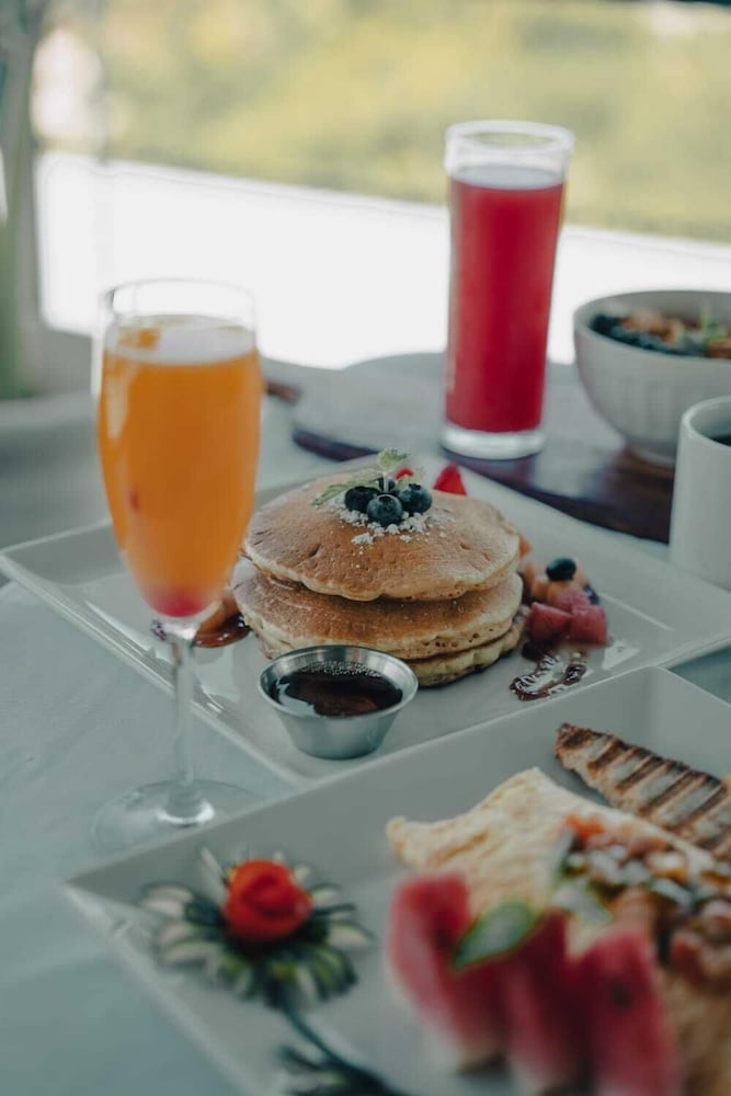 Hill Garden Boutique Resort.