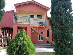 Hill Garden Boutique Resort.