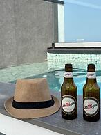 Luxury Townhouse with Pool & Ocean View