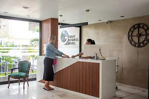 GRAU BUSINESS HOTEL