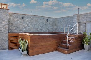 GRAU BUSINESS HOTEL