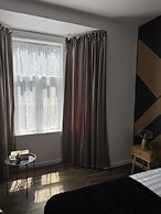 Coventry Oasis Apartment