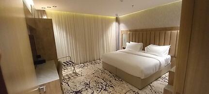 Hyatt Town 3
