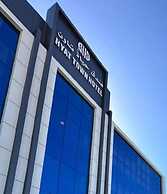 Hyatt Town 4