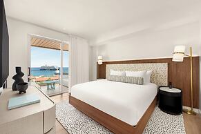 ONE GT Grand Cayman