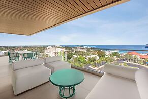 ONE GT Grand Cayman