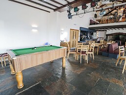 Manor House Gold 2 Bedroom