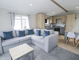 Manor House Gold 2 Bedroom