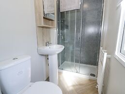 Manor House Gold 2 Bedroom