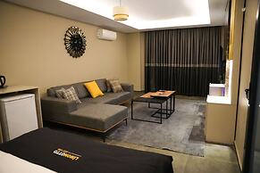 LIMONOTTO SUIT OTEL