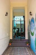 El Pinche Hostal