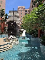 Seven Seas Condo Resort steps to  Beach