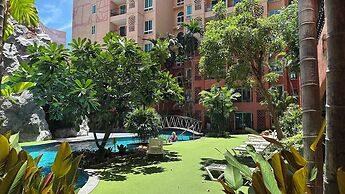 Seven Seas Condo Resort steps to  Beach