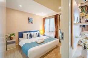 Seven Seas Condo Resort steps to  Beach