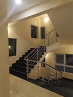 Hotel Radhma Residency