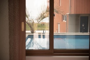 Poolstory 6 pool villa