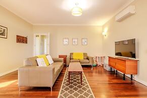 Emu Point Beach Cottages