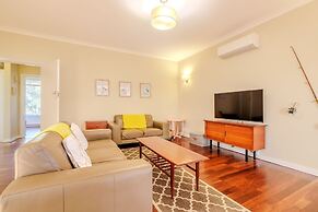 Emu Point Beach Cottages