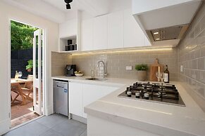 The Paddington White Sanctuary