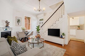 The Paddington White Sanctuary