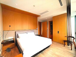 Interact China Fine Condo - Novotown