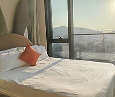 Interact China Fine Condo - Novotown