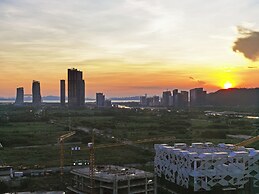 Interact China Fine Condo - Novotown