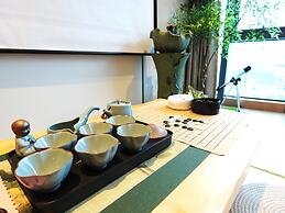 Interact China Fine Condo - Novotown