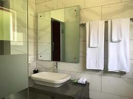 Maza Soda Resort