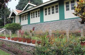 Amã Stays & Trails Fairholme Bungalow, Yercaud