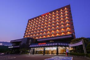 Bugok Royal Hotel