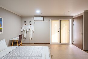 Bugok Royal Hotel