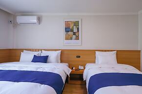 Bugok Royal Hotel