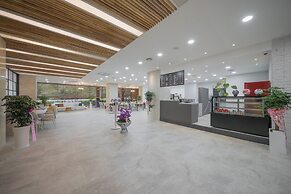 Bugok Royal Hotel