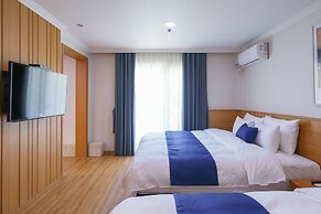 Bugok Royal Hotel