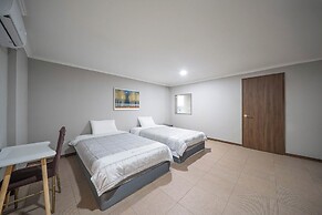 Bugok Royal Hotel