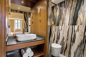 Merveil Luxury Suites - Bourse I-II