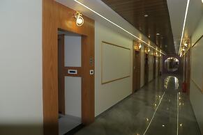 HOTEL BHAGYALAXMI LUXURY INN