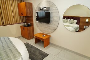 HOTEL BHAGYALAXMI LUXURY INN