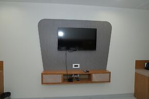 HOTEL BHAGYALAXMI LUXURY INN