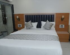 HOTEL BHAGYALAXMI LUXURY INN